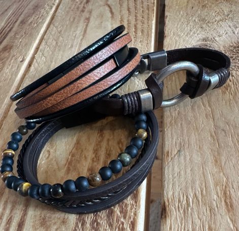 Bracelets & Wristbands